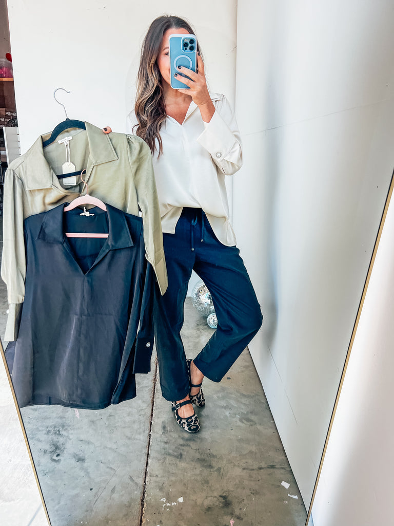 Seeking Closure Blouse - Black