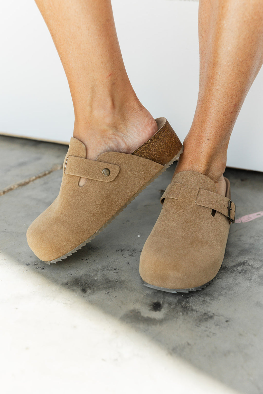 Amber Clog- Taupe