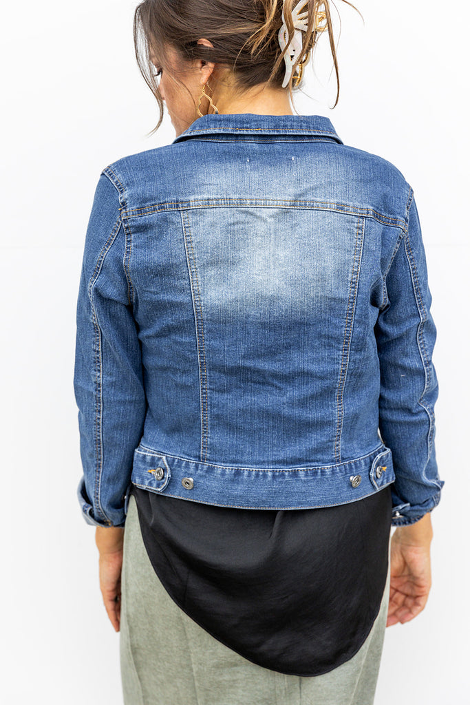 Daily Use Fitted Denim Jacket