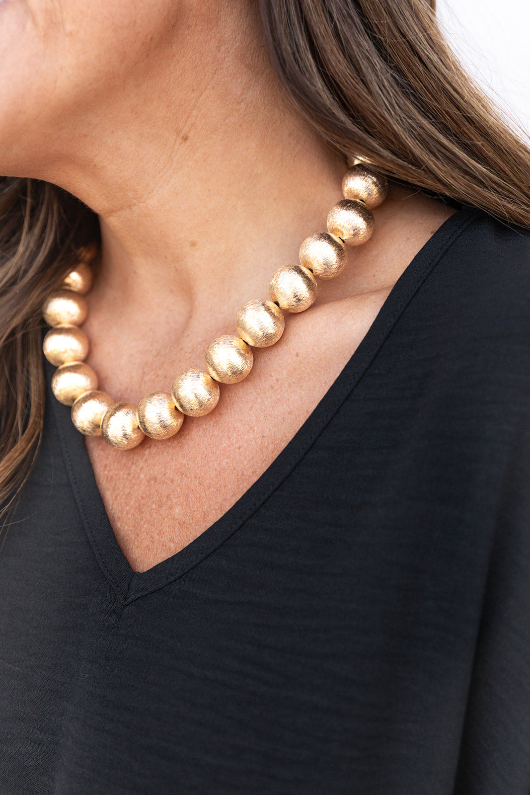 CHIC - BIG Ball Necklace (brushed gold)