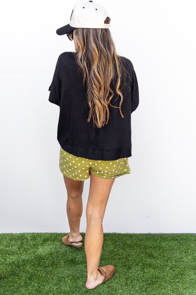 Keep On Moving Tee - Black