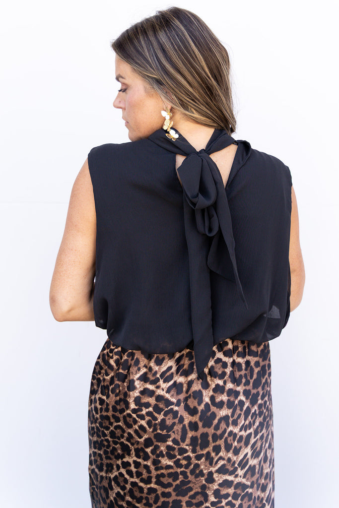 Plot Twist Blouse - Black