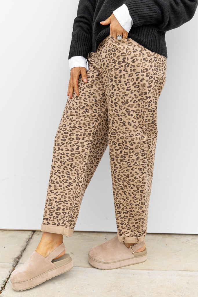 Roar & Relax Denim - Camel