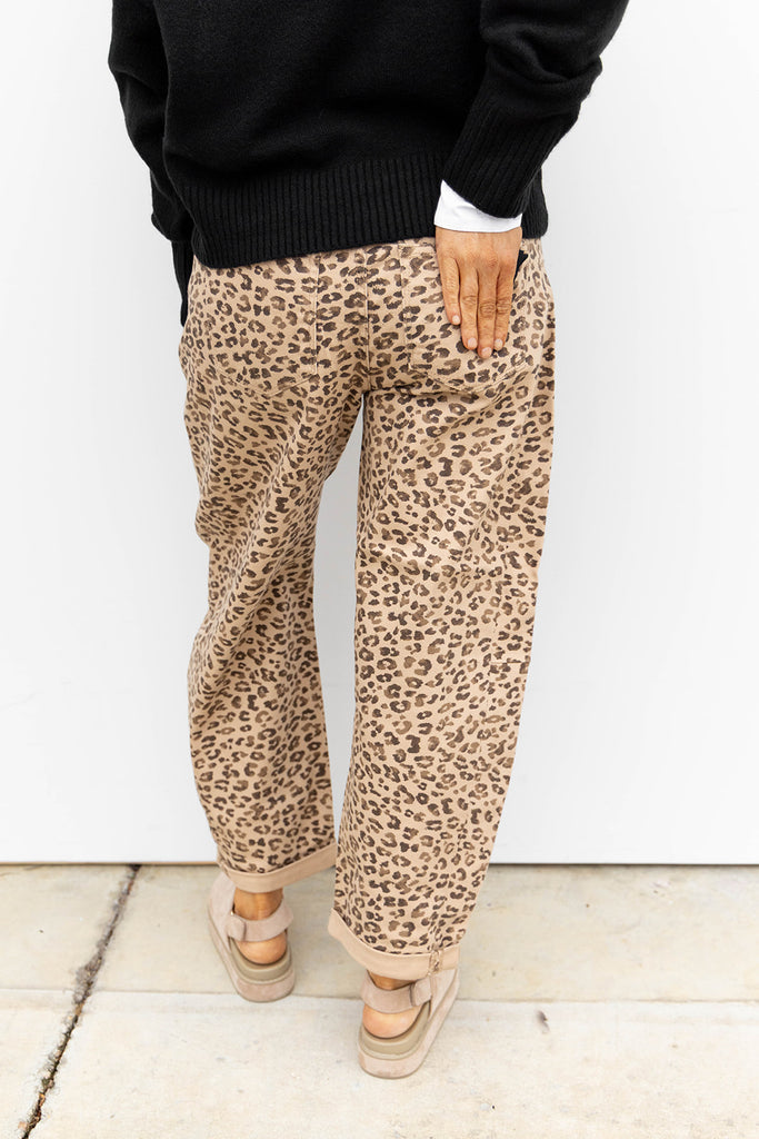 Roar & Relax Denim - Camel