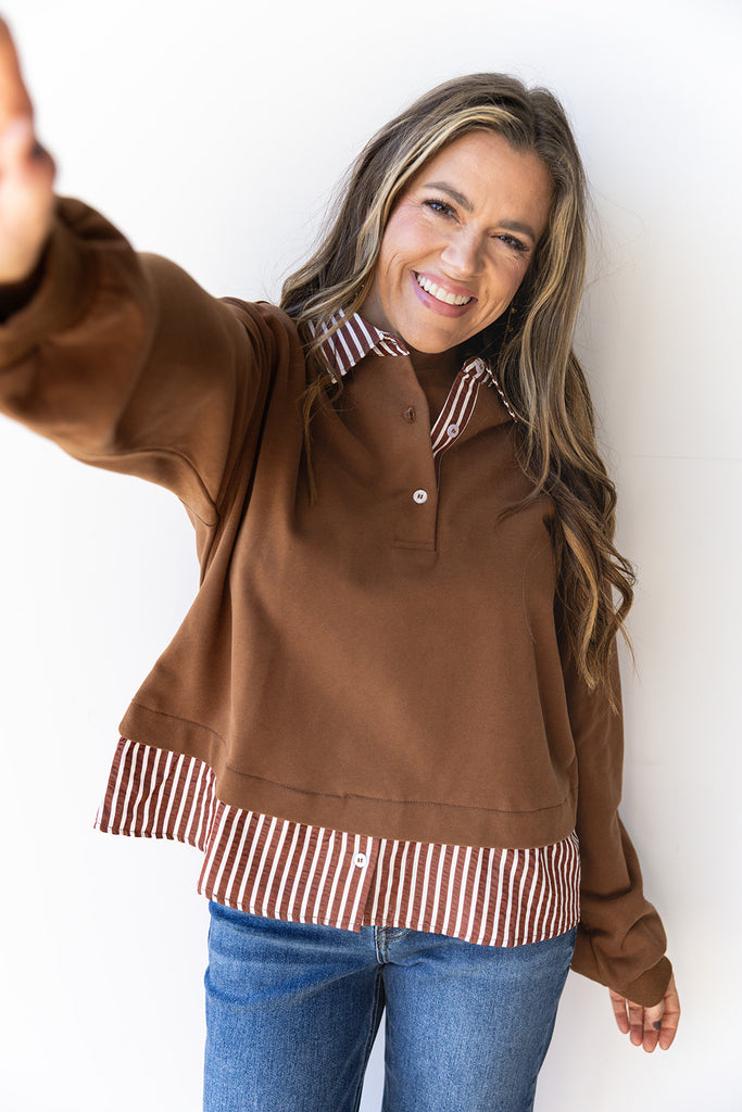 Effortlessly Chic Blouse - Brown