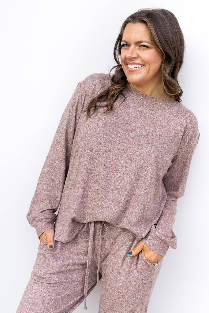 Soft Focus Lounge Set - Brown