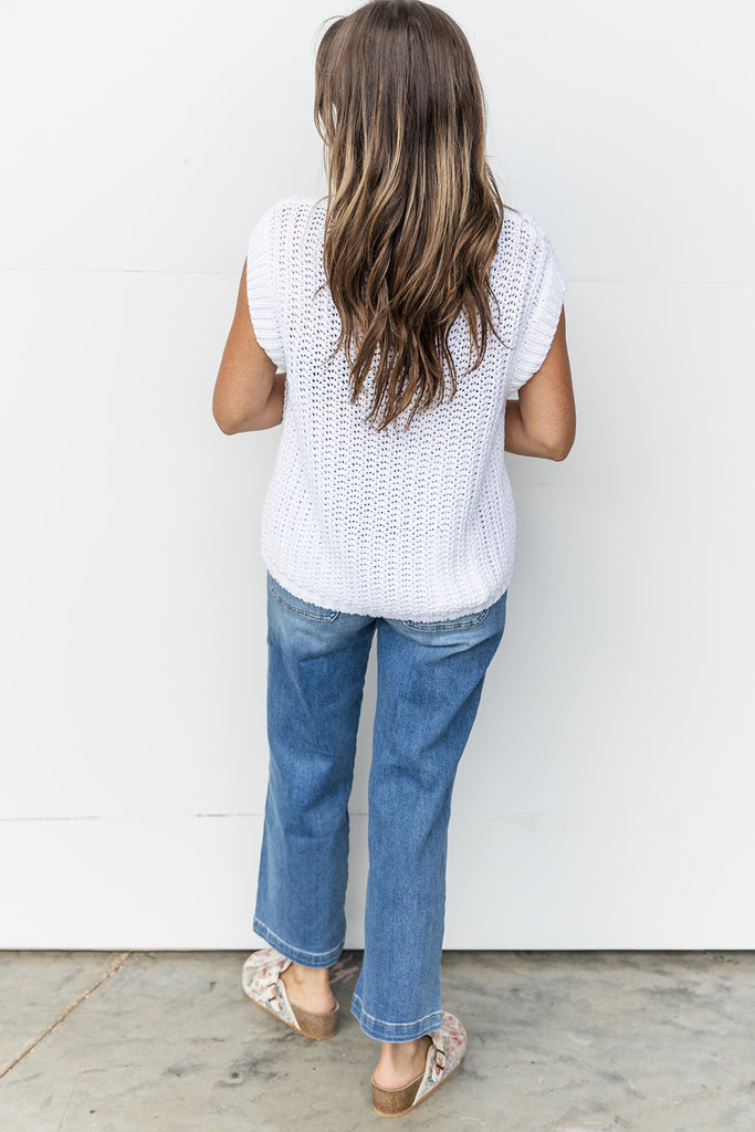 In the knit of time Vest - White