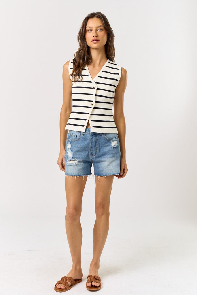 From Black to White Vest