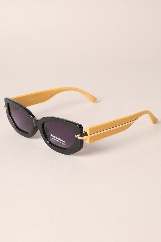 Island Hour Sunglasses
