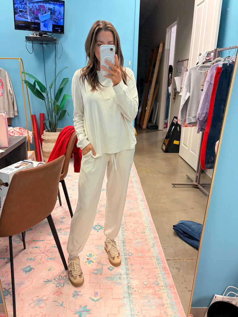 Soft Focus Lounge Set - Sand Beige