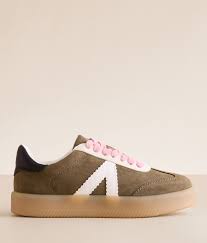 Mia Axel Sneaker - Brown