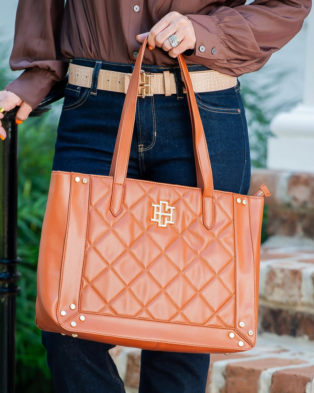 Caroline Hill Sophie Zippered Tote - Saddle LD