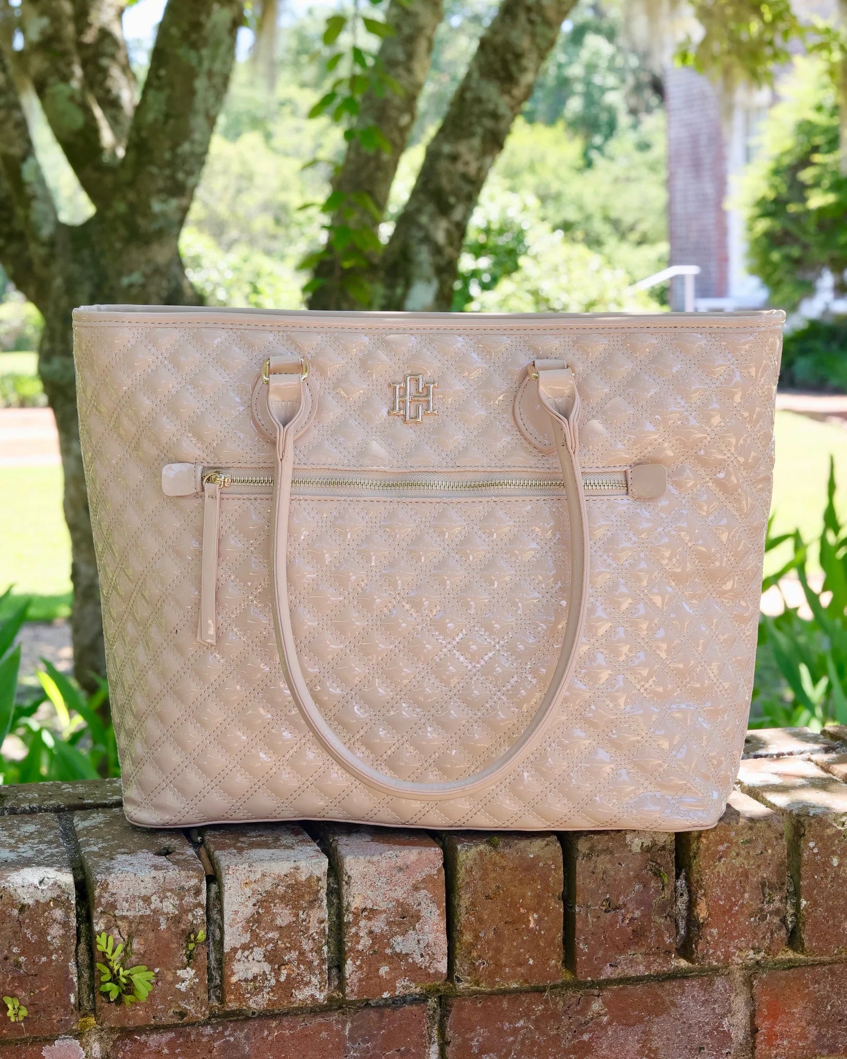 Caroline Hill Jaydon Tote - Nude Patent