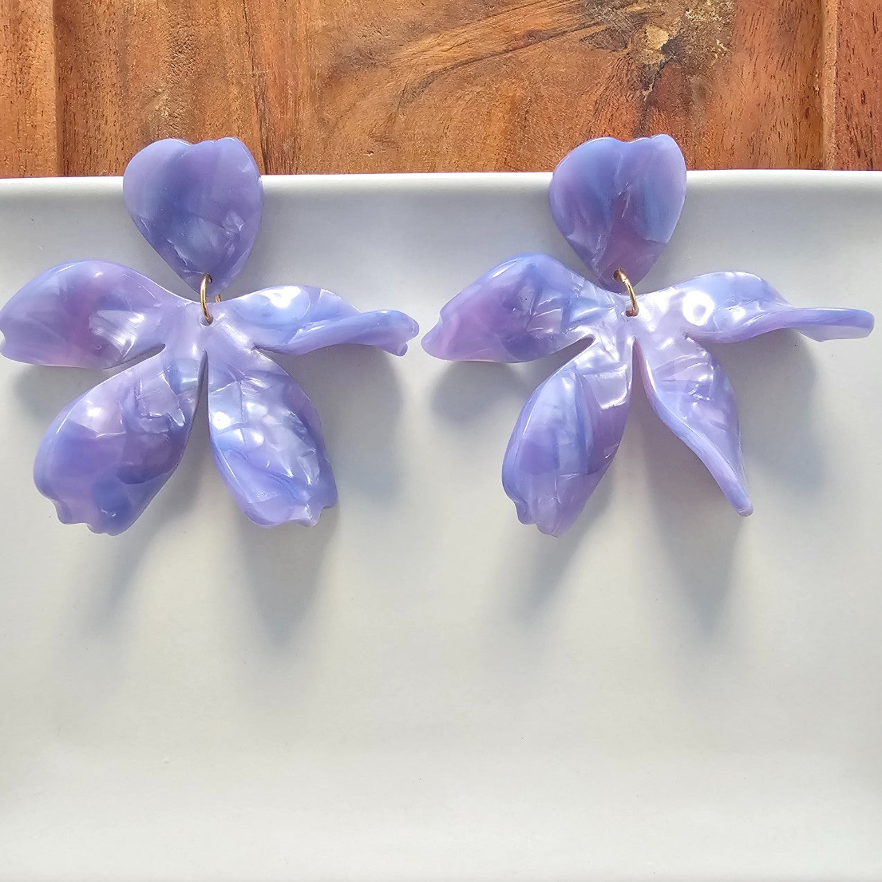 Jasmine Earrings -Lavender Haze