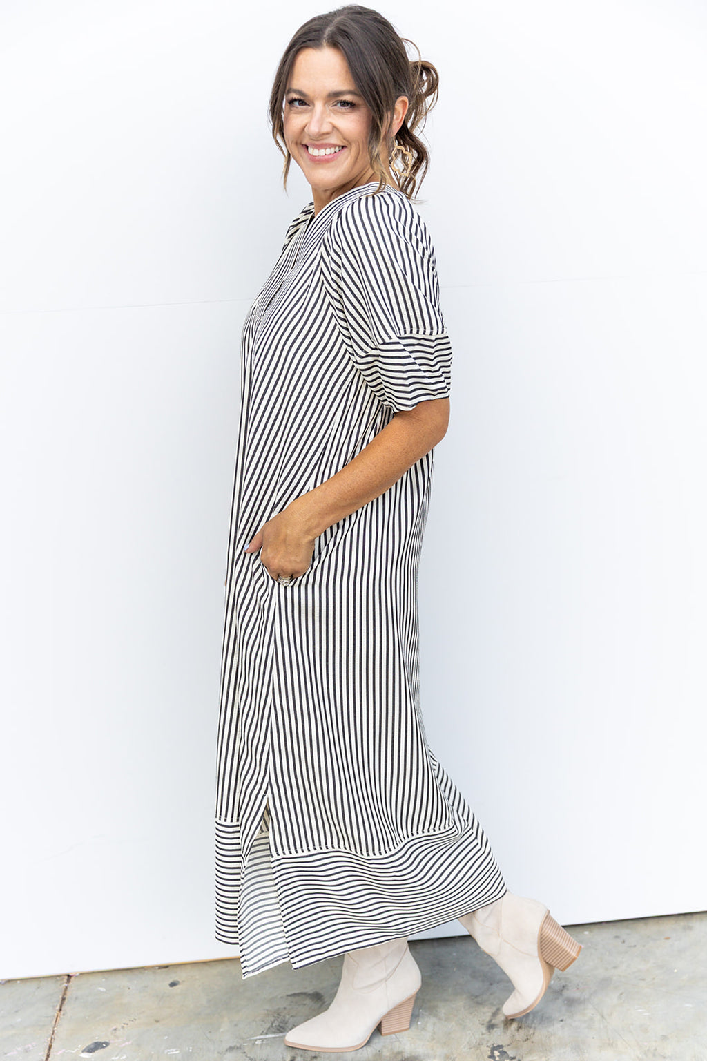 Striped Strolls - Black