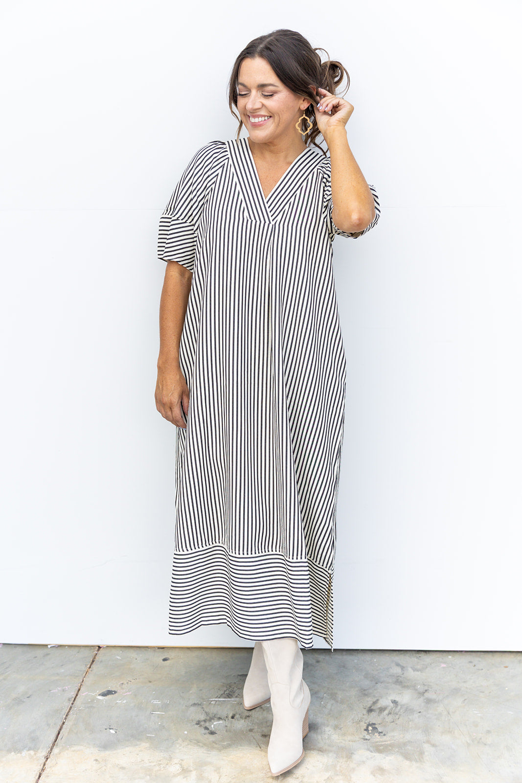Striped Strolls - Black