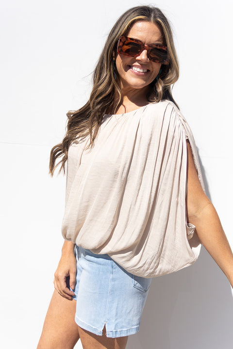 Heart Like A Truck Blouse - Papyrus