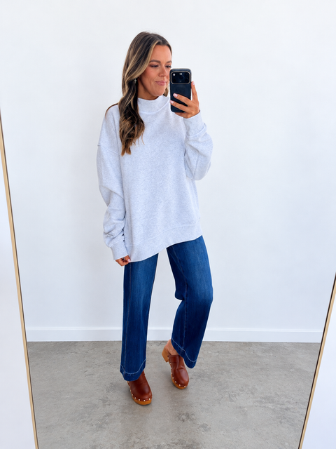 Off Duty Piped Mock Neck Sweatshirt - Ash Grey