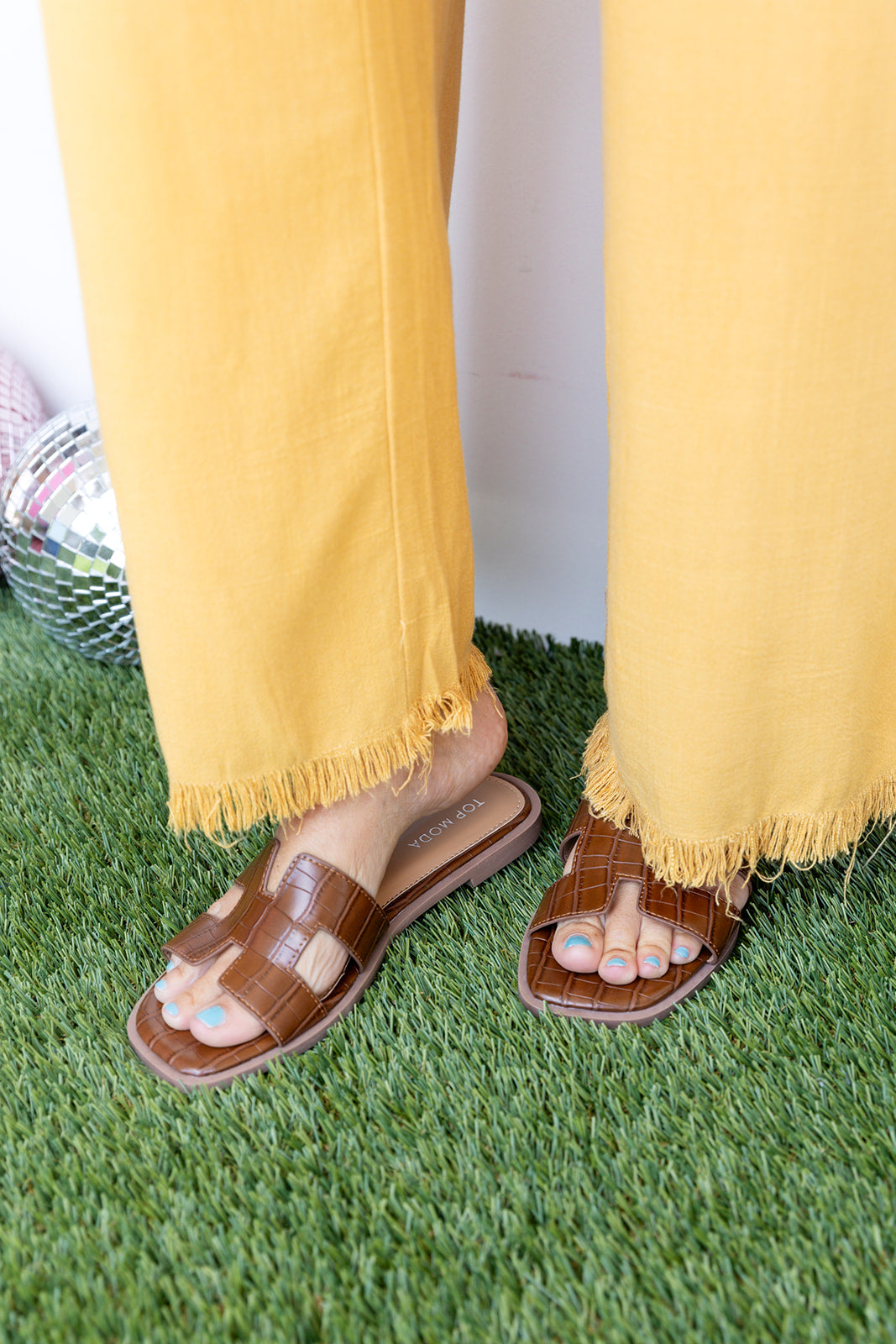 Pink Deal - Fall slides