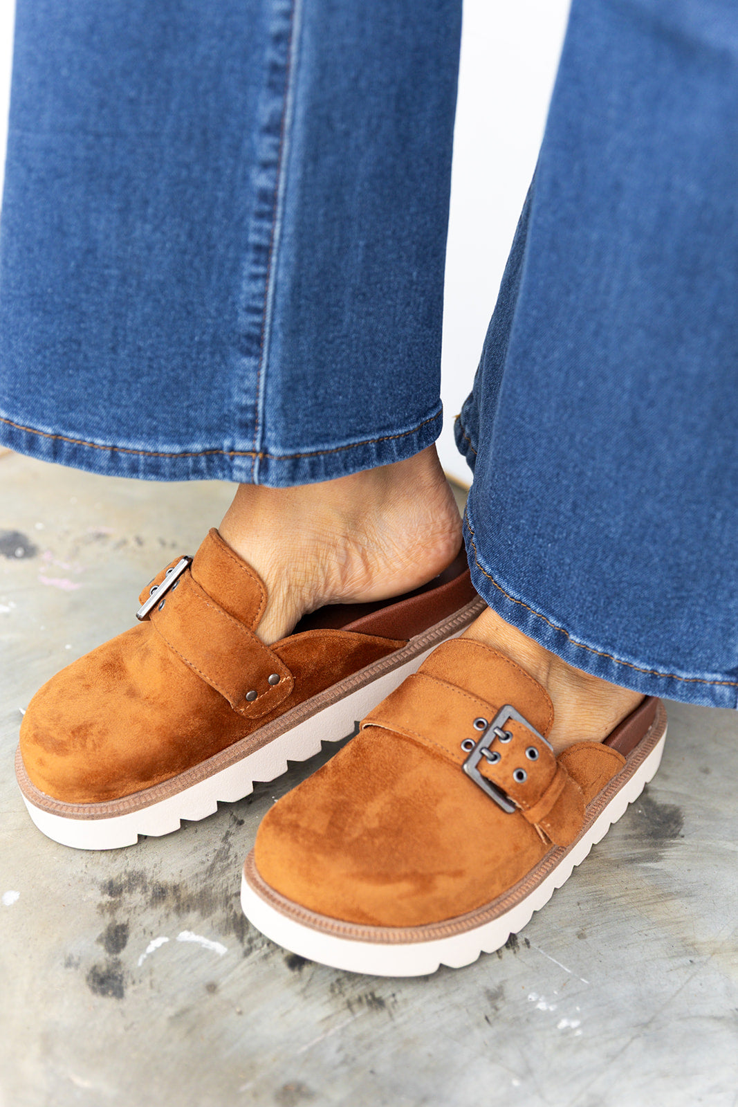 Zamira Clog - Chestnut