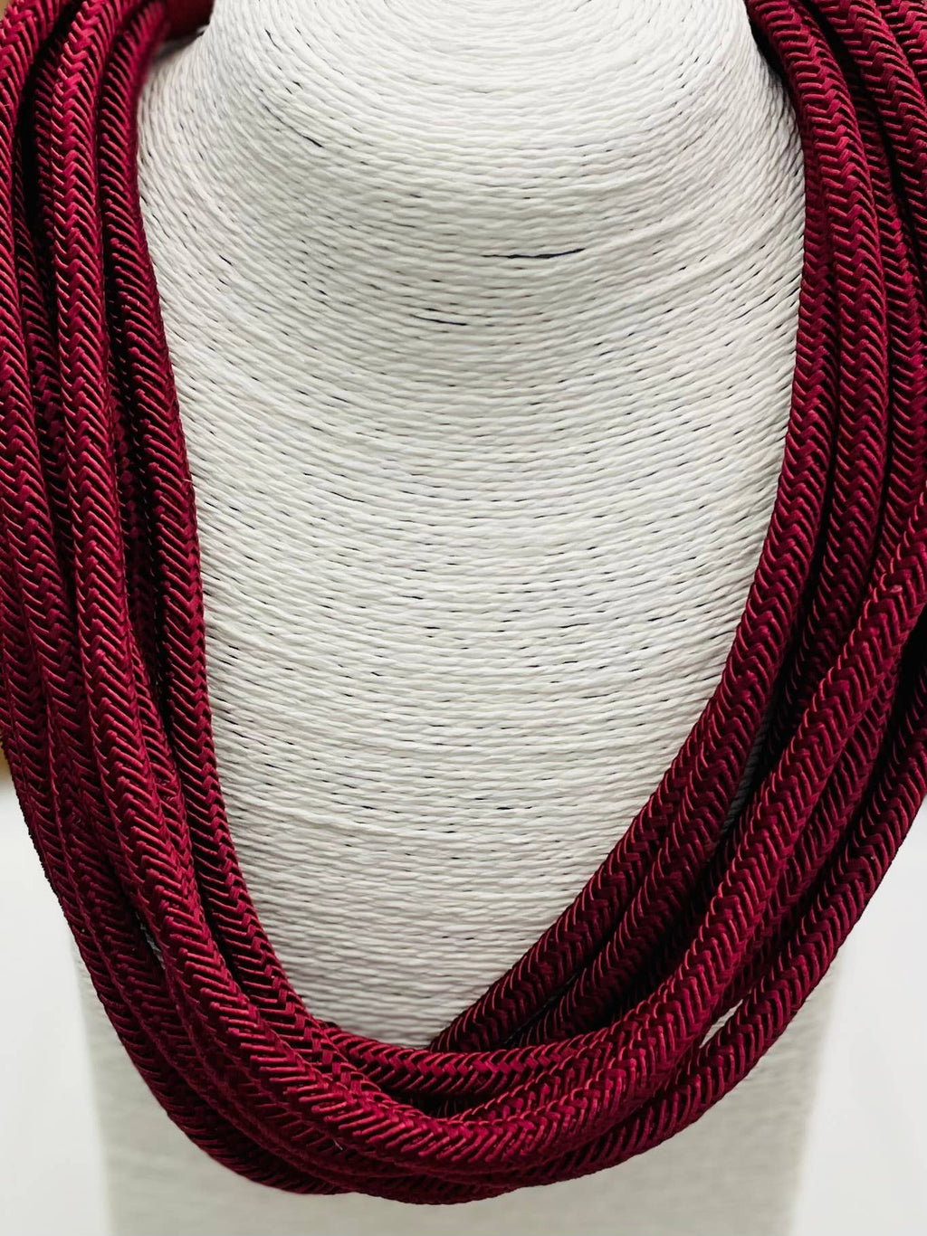 "Original" Slub 8-Strand Necklace (bordeaux)